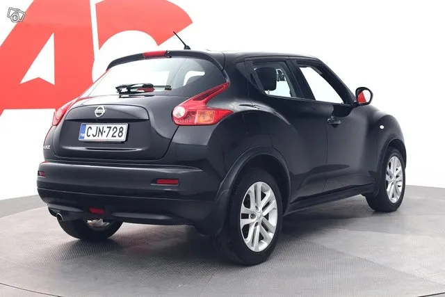 Nissan Juke 1,6L Acenta 2WD 5MT Connect - / Navigointi / Per Image 5